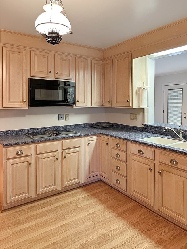 Building Photo - 3552 Cherrystone Rd