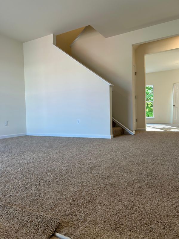 Building Photo - 463 Sweetgrass Dr