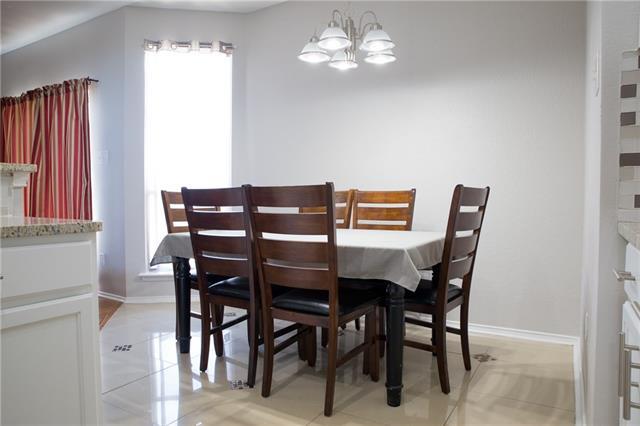 Building Photo - 2021 Reddenson Dr