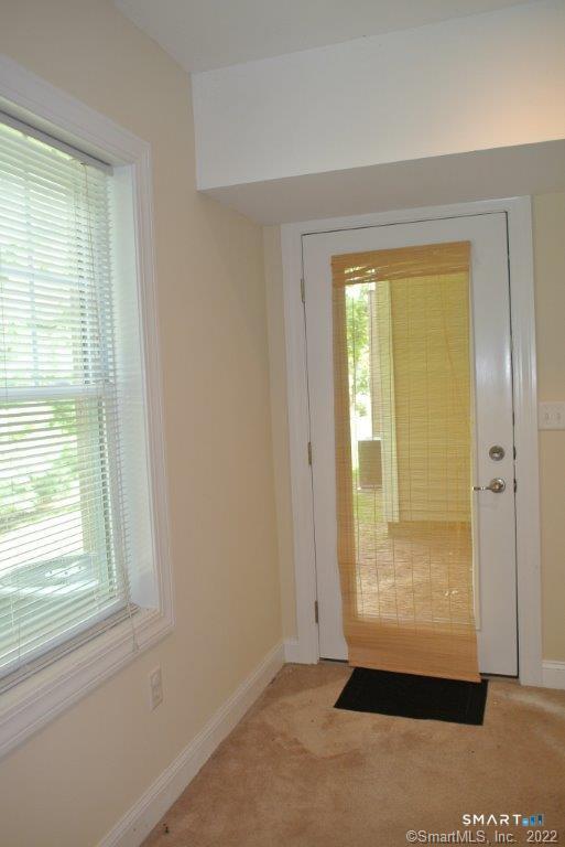 Building Photo - 140 Kyles Way