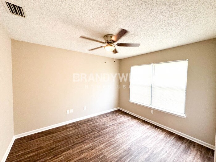 Building Photo - 8609 Brixton Ct