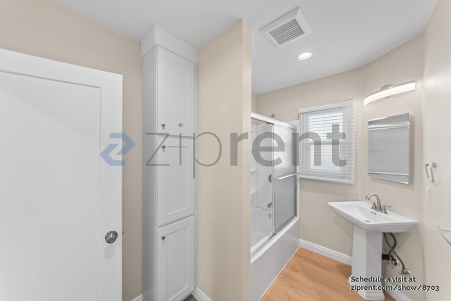 Building Photo - 1314 Miller Ave