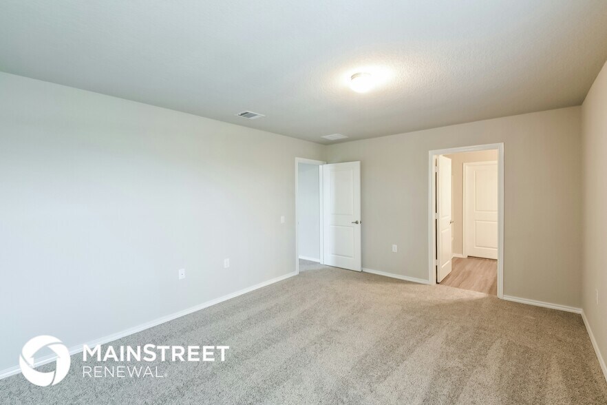 Building Photo - 7242 Cozy Run