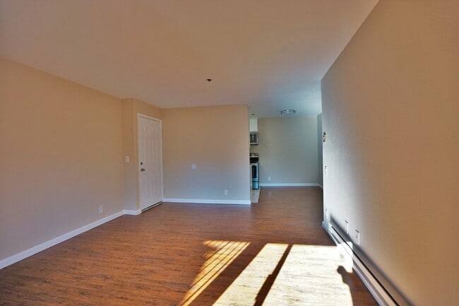 Building Photo - Renovated 2 Bedroom 1 Bath Condo w/ Balcony! -- COMING SOON !!!