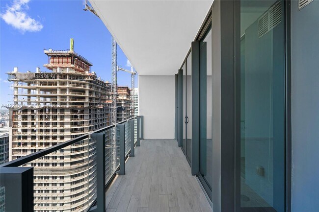 Building Photo - 88 SW 7th St