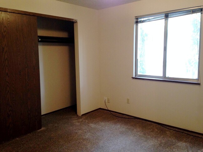 Building Photo - Easy Access to PCC Sylvania Campus, I-5