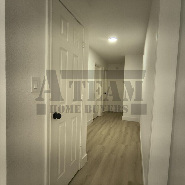 Building Photo - Fully remodeled 4-bedroom, 2-bathroom home