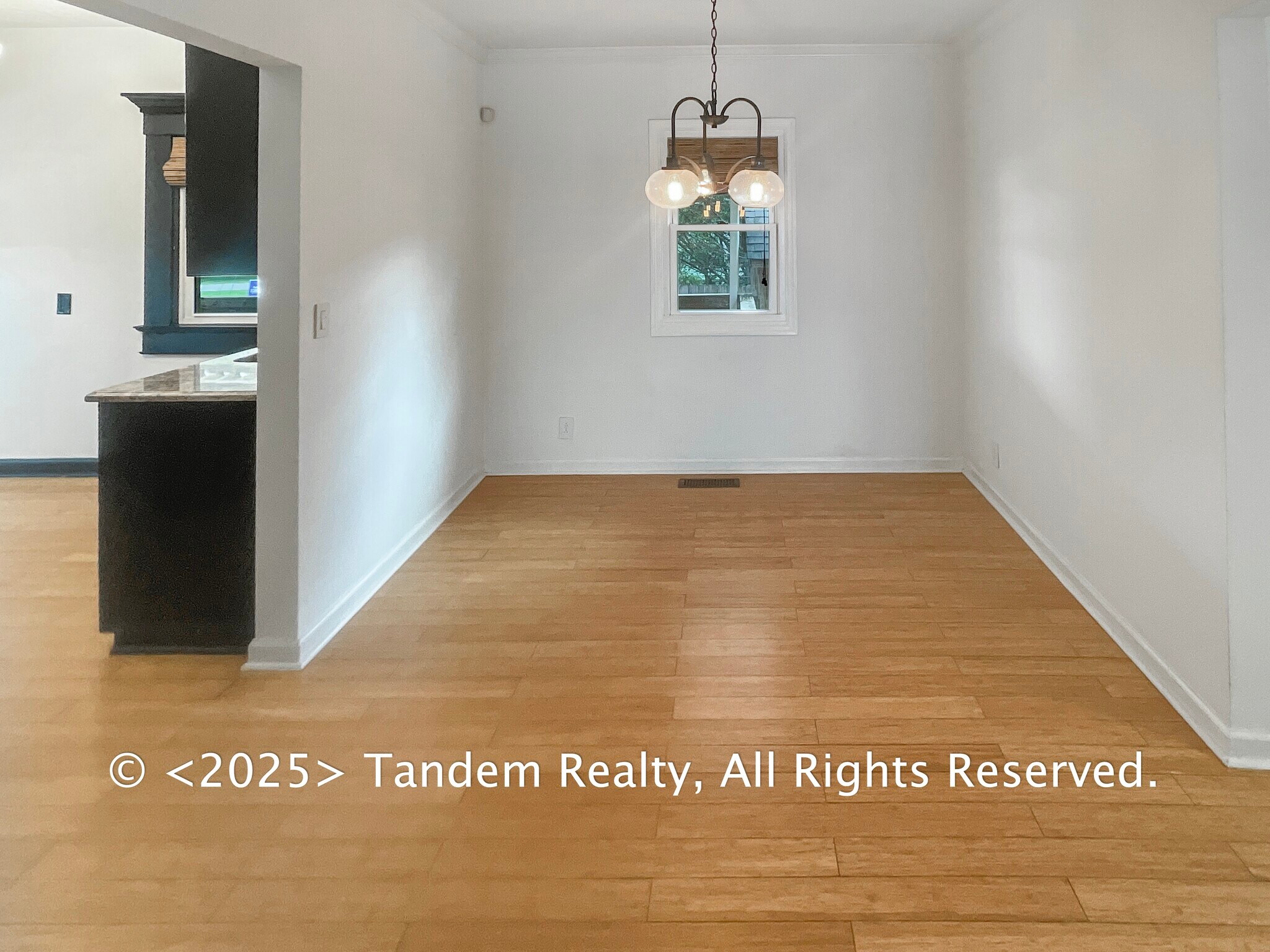 Building Photo - 401 Cleves St