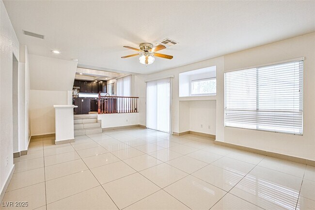 Building Photo - 5871 Salmon Falls St