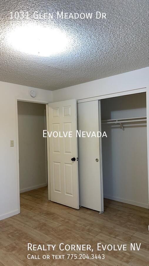 Building Photo - 1031 Glen Meadow Dr