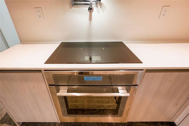 Building Photo - 1747 NW 31st St