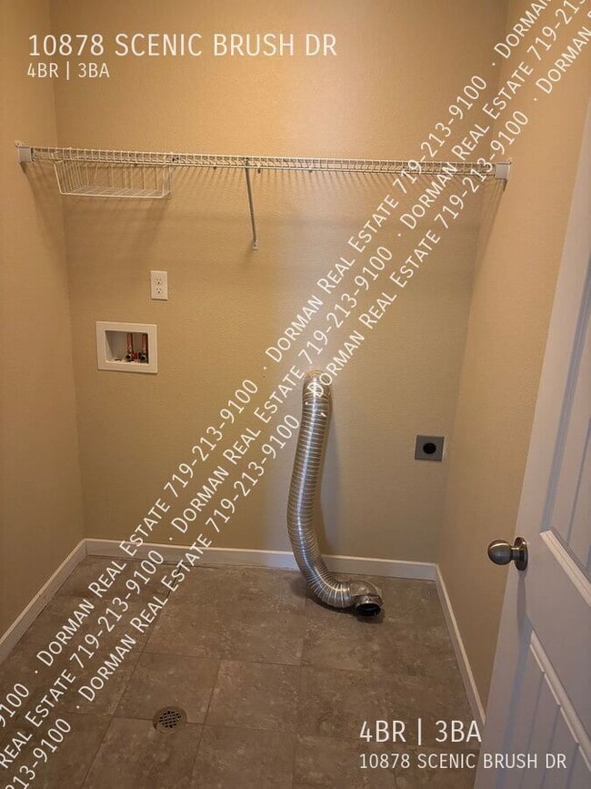 Building Photo - 10878 Scenic Brush Dr