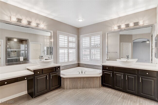Building Photo - 12274 La Prada Pl