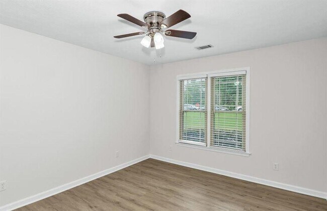 Building Photo - 1491 Pinyon Pl