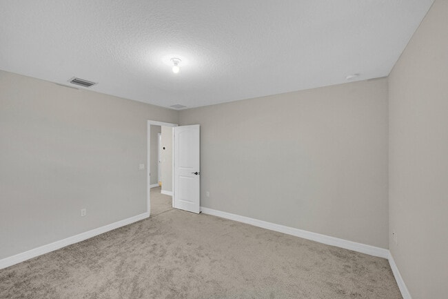 Building Photo - 4995 Cavelletti Rd