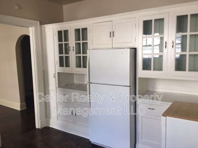 Building Photo - 3707 Whitland Ave