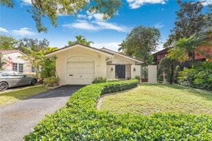 Building Photo - 1318 Castile Ave