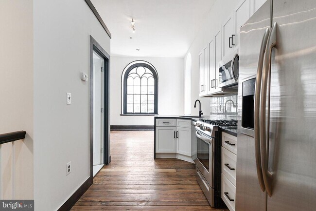 Building Photo - 1520 Green St