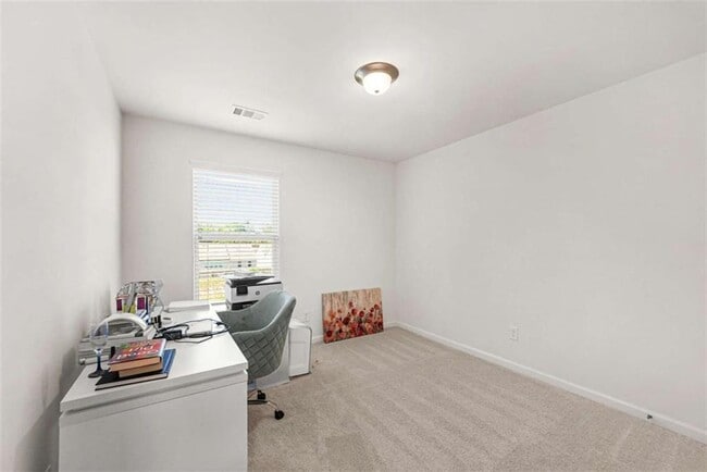 Building Photo - 2311 Candy Ln