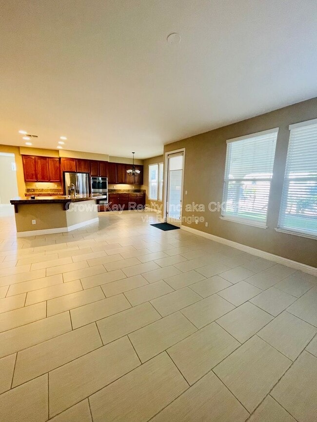 Building Photo - 2287 Lighthouse Cir