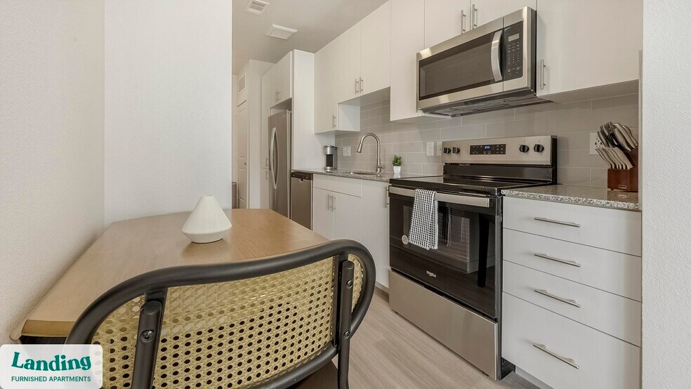 Building Photo - 6311 S 1st St