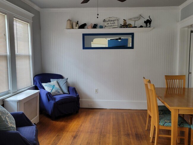 Building Photo - 20 S Martindale Ave