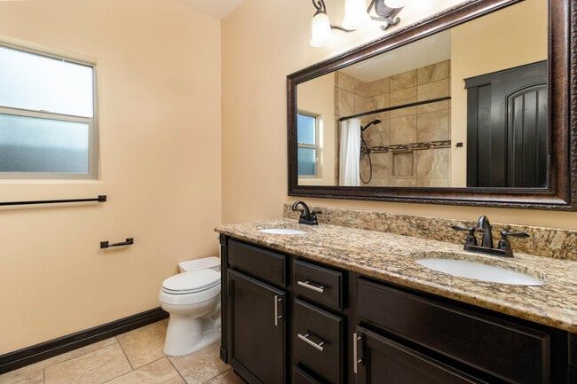 Building Photo - 3138 Fox Grove