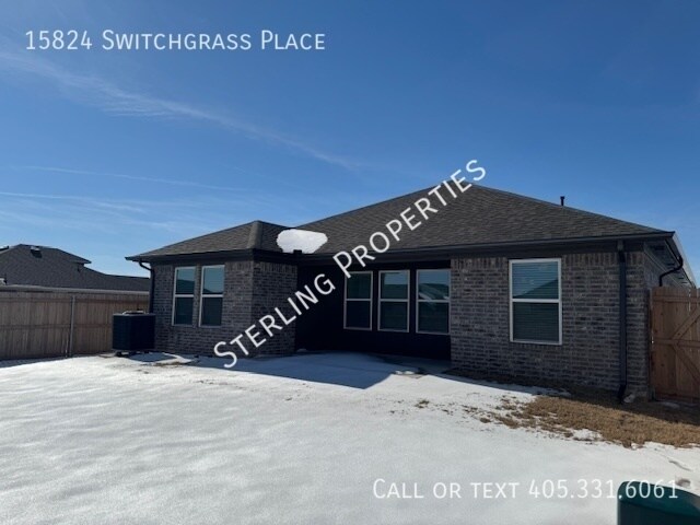 Building Photo - 15824 Switchgrass Pl