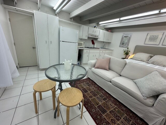General View - 10460 SW 111th St
