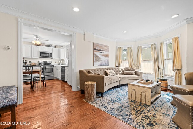 Building Photo - 75 Webb Ave