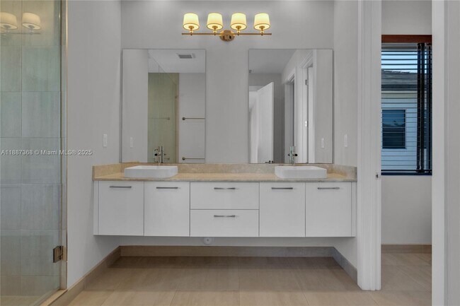 Building Photo - 8217 NW 46th St