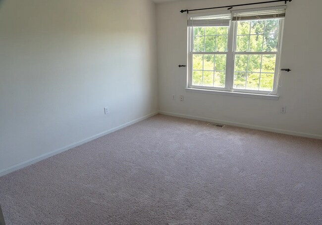 Building Photo - 12765 Fair Briar Ln