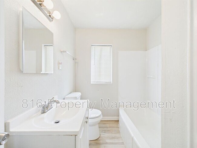 Primary Photo - 1625 Washington Blvd