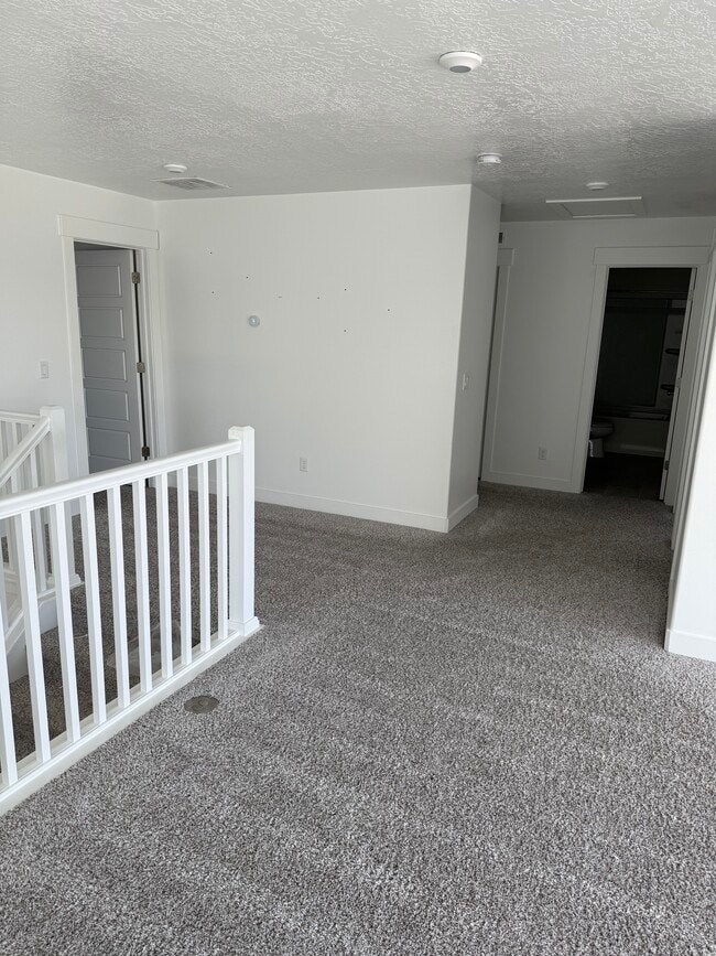 Building Photo - 6086 W Esker Terrace Ln