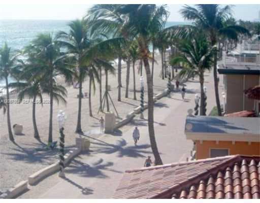 Building Photo - 1201 S Ocean Dr