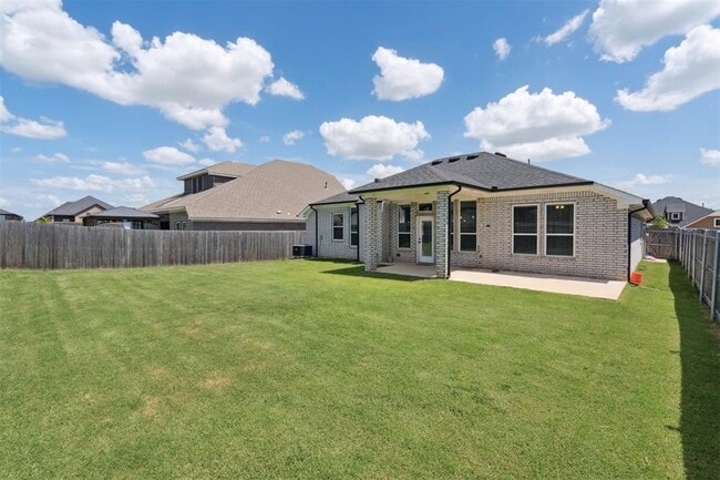 Building Photo - 15908 Buffalo Dr