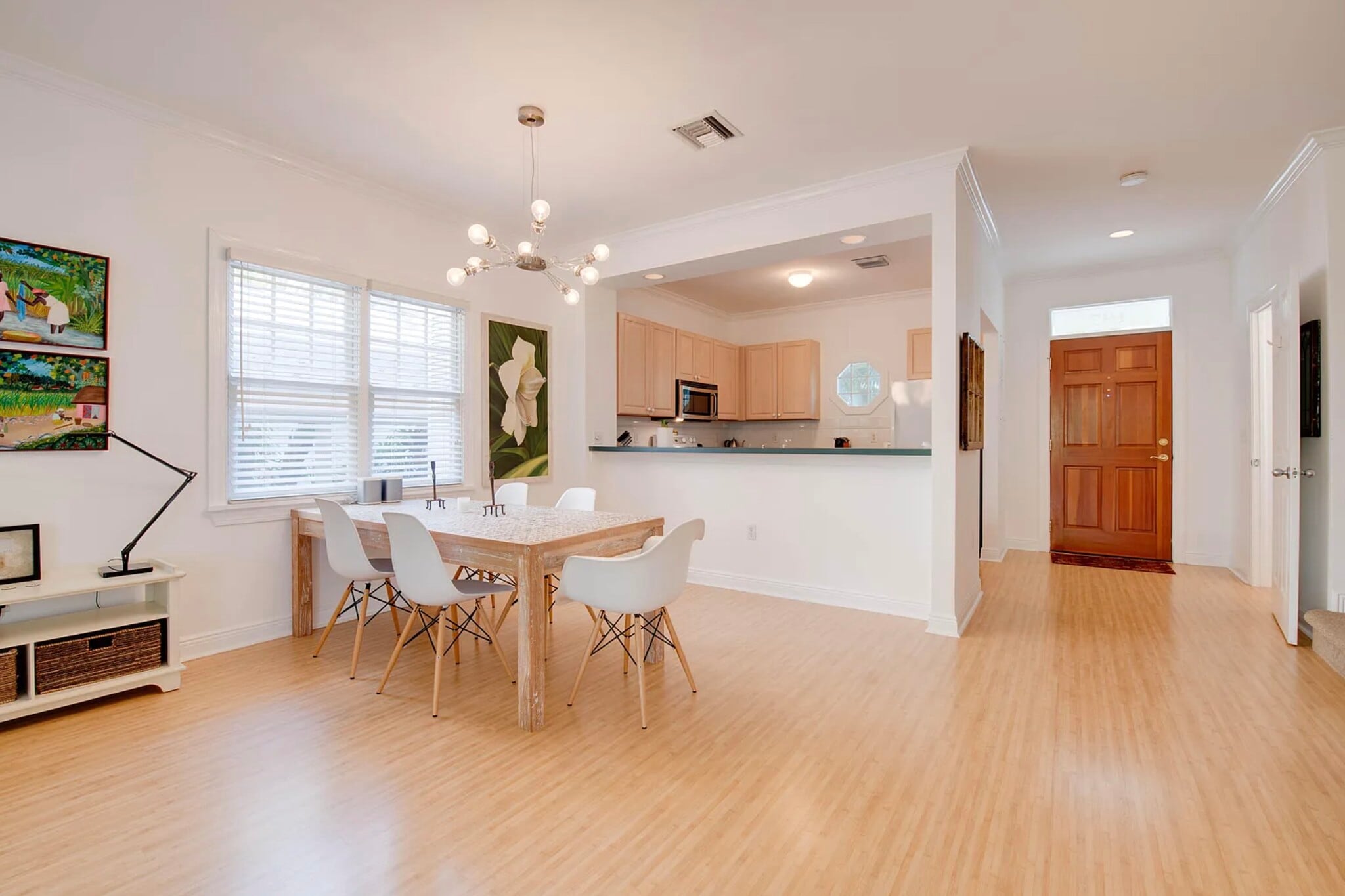 Building Photo - 197 Golf Club Dr