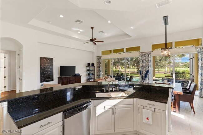 Building Photo - 6534 Caldecott Dr