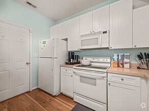 Building Photo - Build Equity While Leasing - Lease and Own...