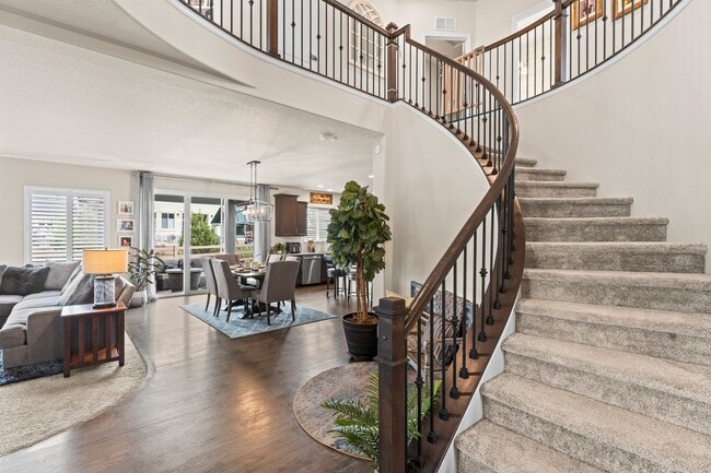 Building Photo - Wonderful Home