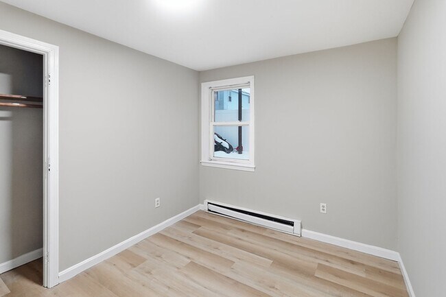 Building Photo - 26 Old West Brookfield Rd