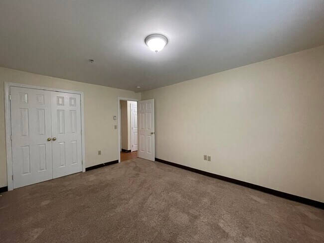 Building Photo - 99 Eastern Ave