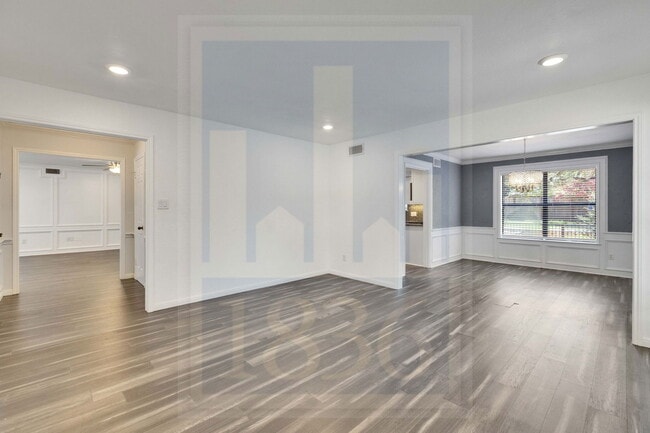 Building Photo - 11301 Taterwood Dr