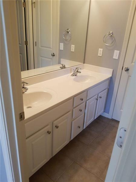 Building Photo - 2088 Towne Mill Ave