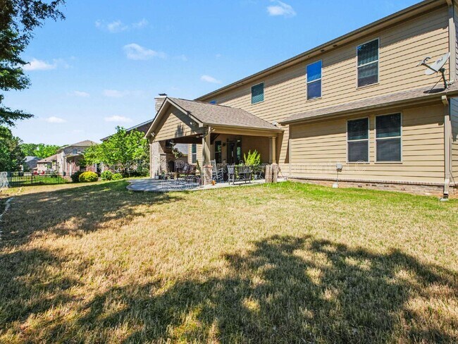 Building Photo - 8742 Whitehawk Hill Rd