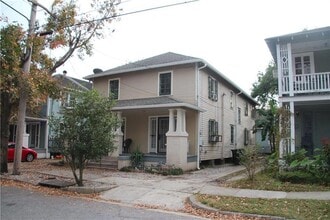 Building Photo - 8134 Freret St