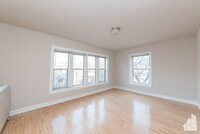 Building Photo - 5665 N Ridge Ave