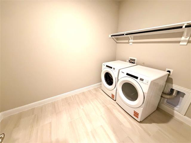 Building Photo - 605 Tidal Dr