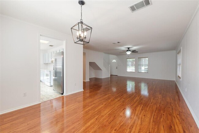 Building Photo - 11413 Kingsgate Dr