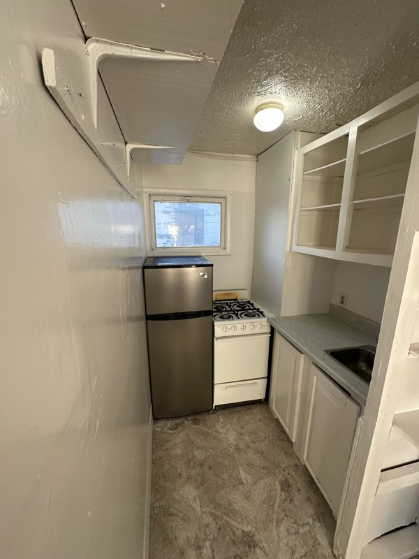 Building Photo - 3110 S Greeley Hwy